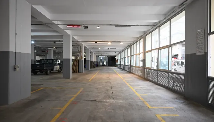 Bornova Merkez Kapalı Pazaryeri