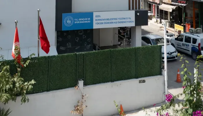 Özel Bornova Belediyesi Yüzüncü Yıl Kız Öğrenci Yurdu