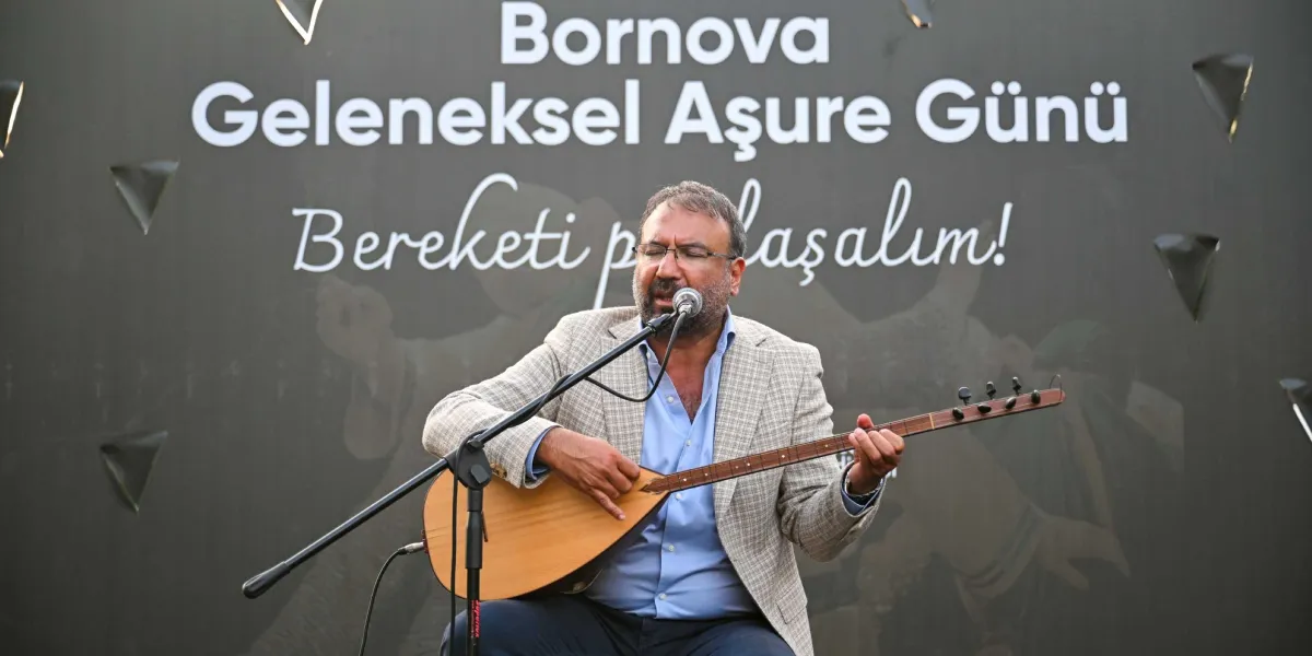 Arka planında 