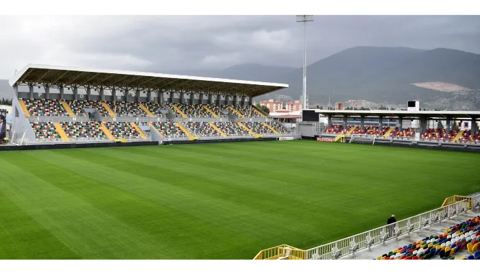 Bornova Aziz Kocaoğlu Stadyumu