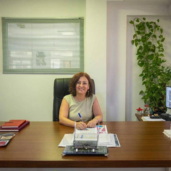 Özlem AYAN